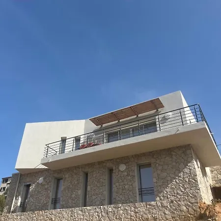 Villa Costiere 304 - Collines Nicoises 8p *